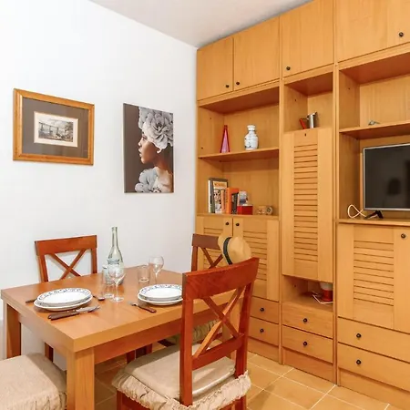 1 Bedroom In *